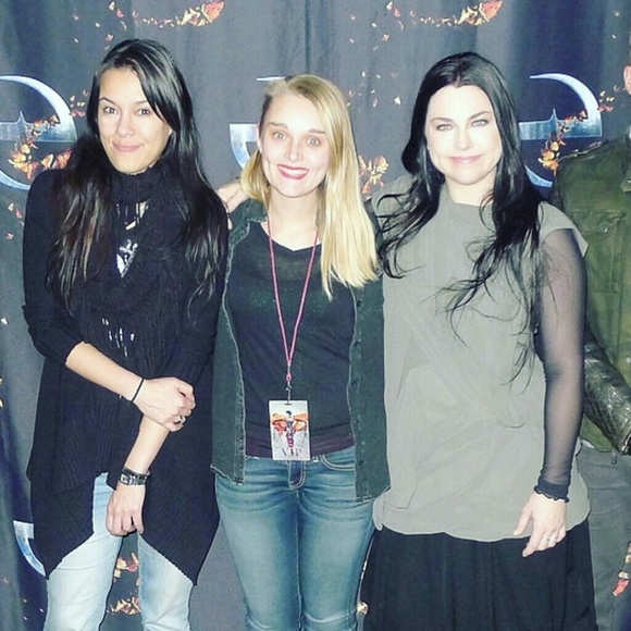 Meet your Posher, Ashley - Picture 2 of 6